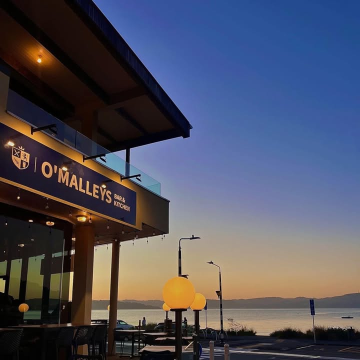 O'Malleys Bar & Kitchen